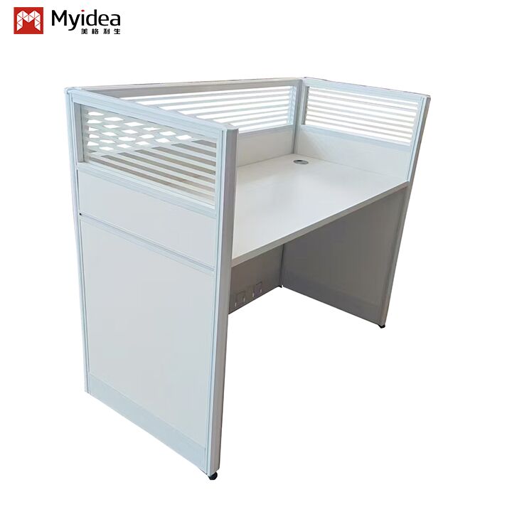 Modern Wooden Staff Desks with Glass Screens for Office Workstations manufacture