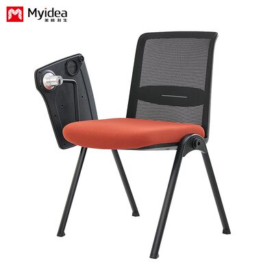 Phòng họp văn phòng, phòng đào tạo, ghế nhựa với bảng bàn nhỏ, kết nối cuộn dây